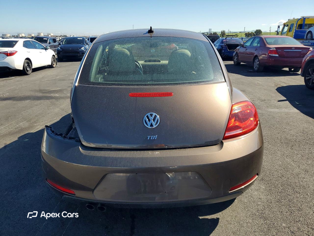 Volkswagen Beetle 2015