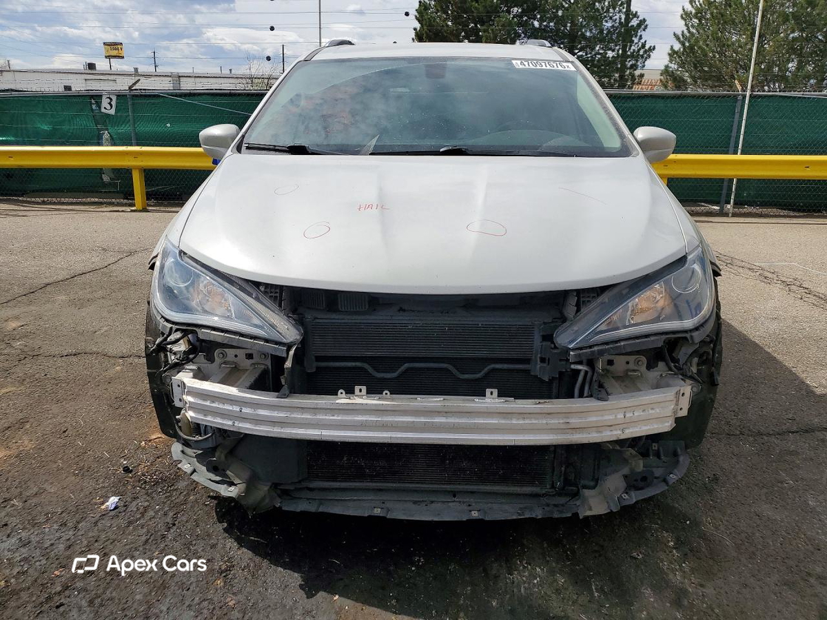 Chrysler Pacifica 2017