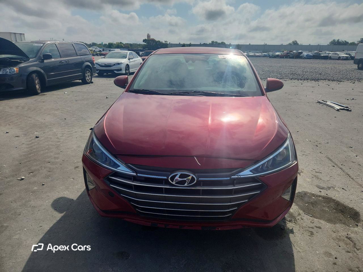 Hyundai Elantra 2020