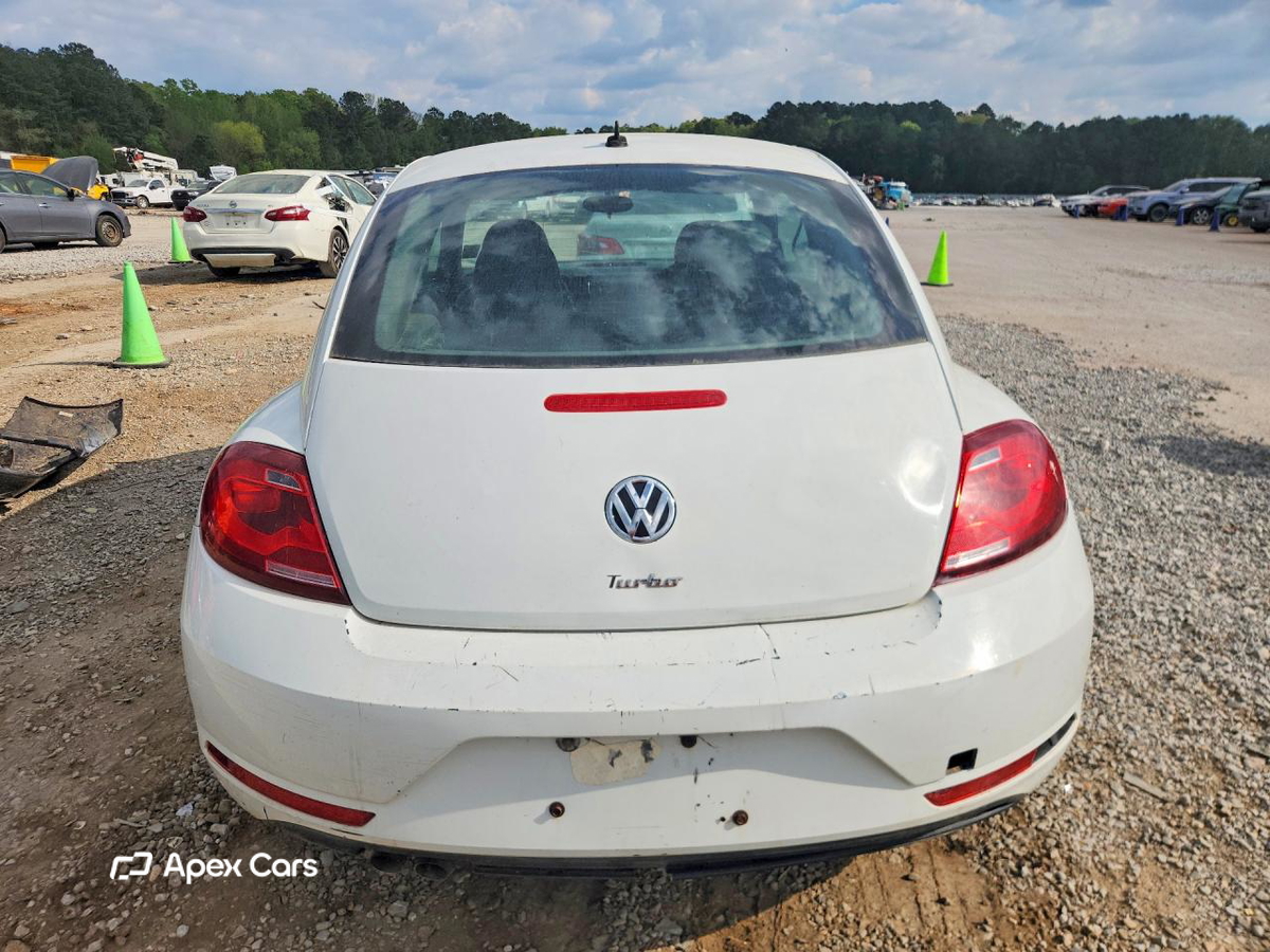 Volkswagen Beetle 2017