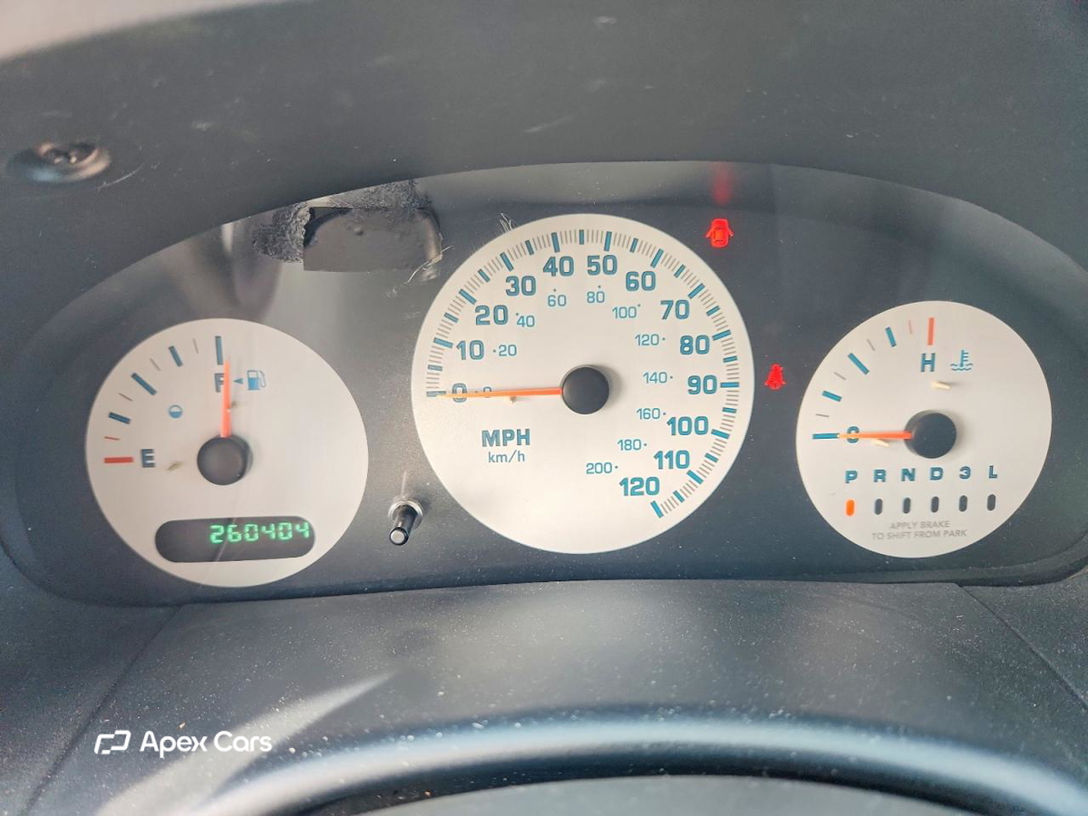 Dodge Caravan 2004