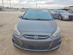 Hyundai Accent 2015