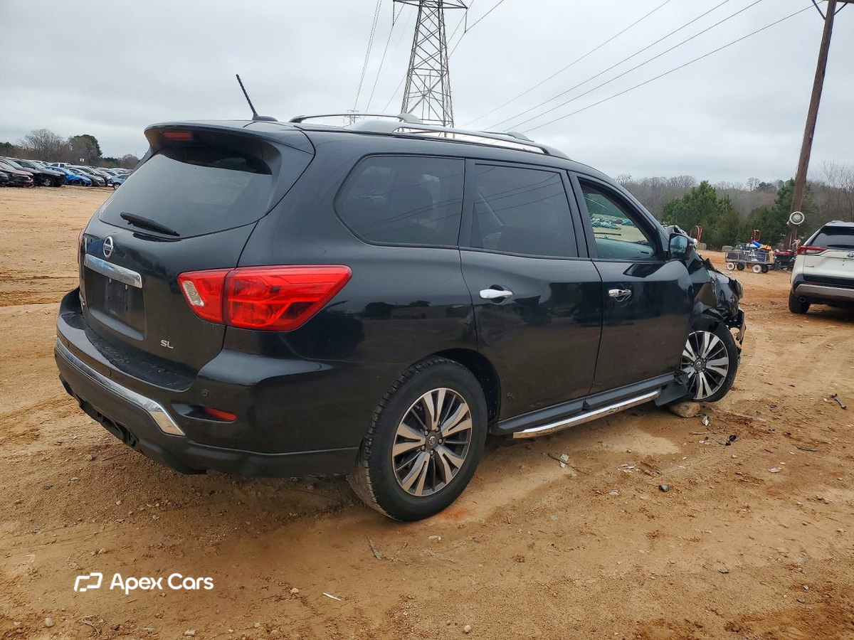 Nissan Pathfinder 2017
