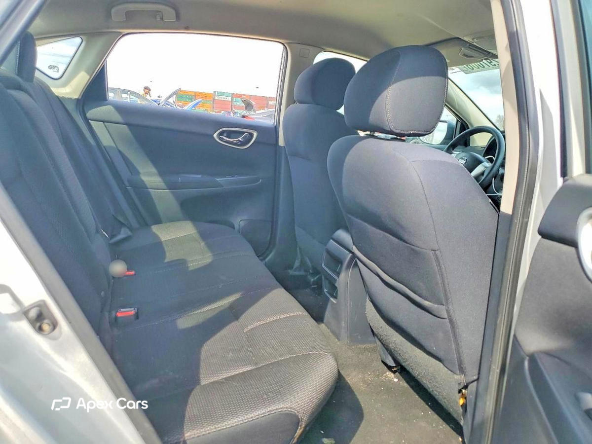 Nissan Sentra 2013