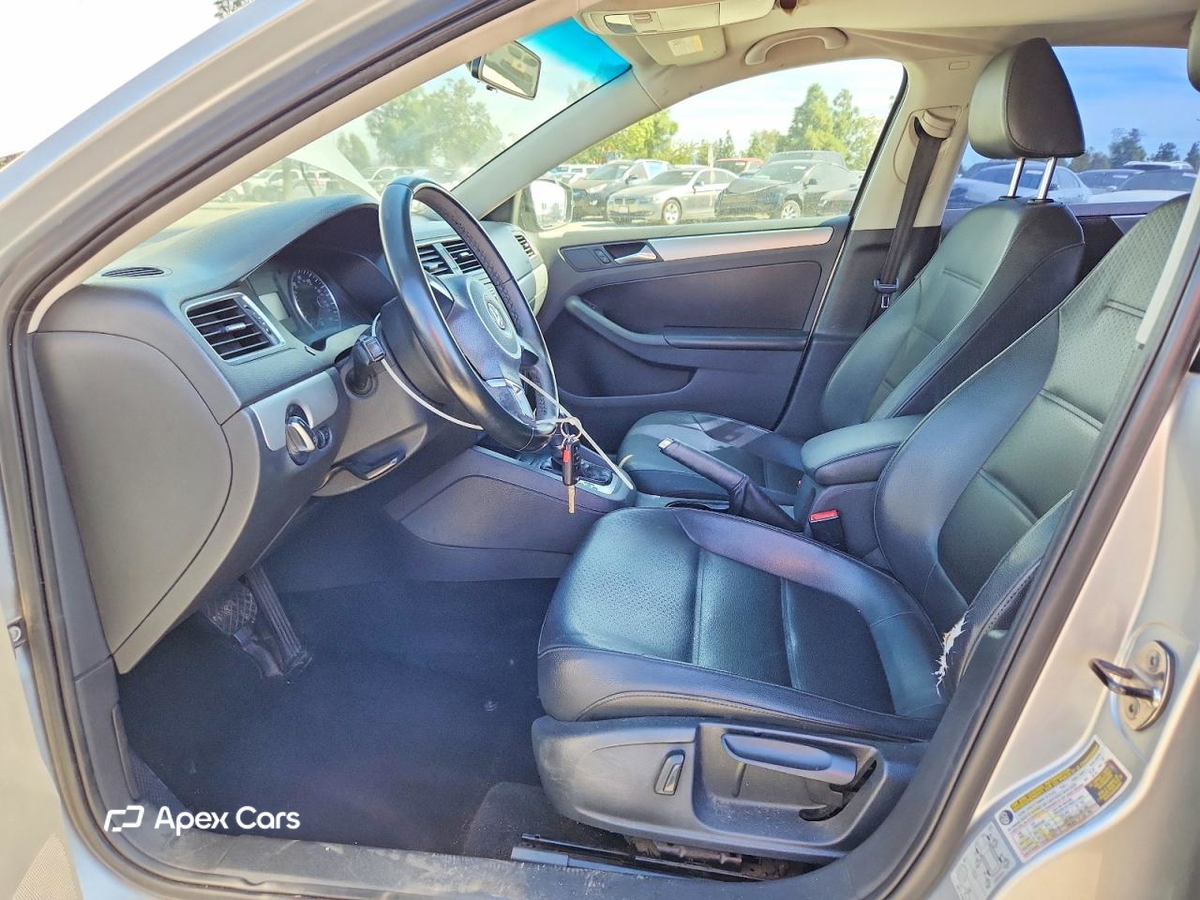 Volkswagen Jetta 2013