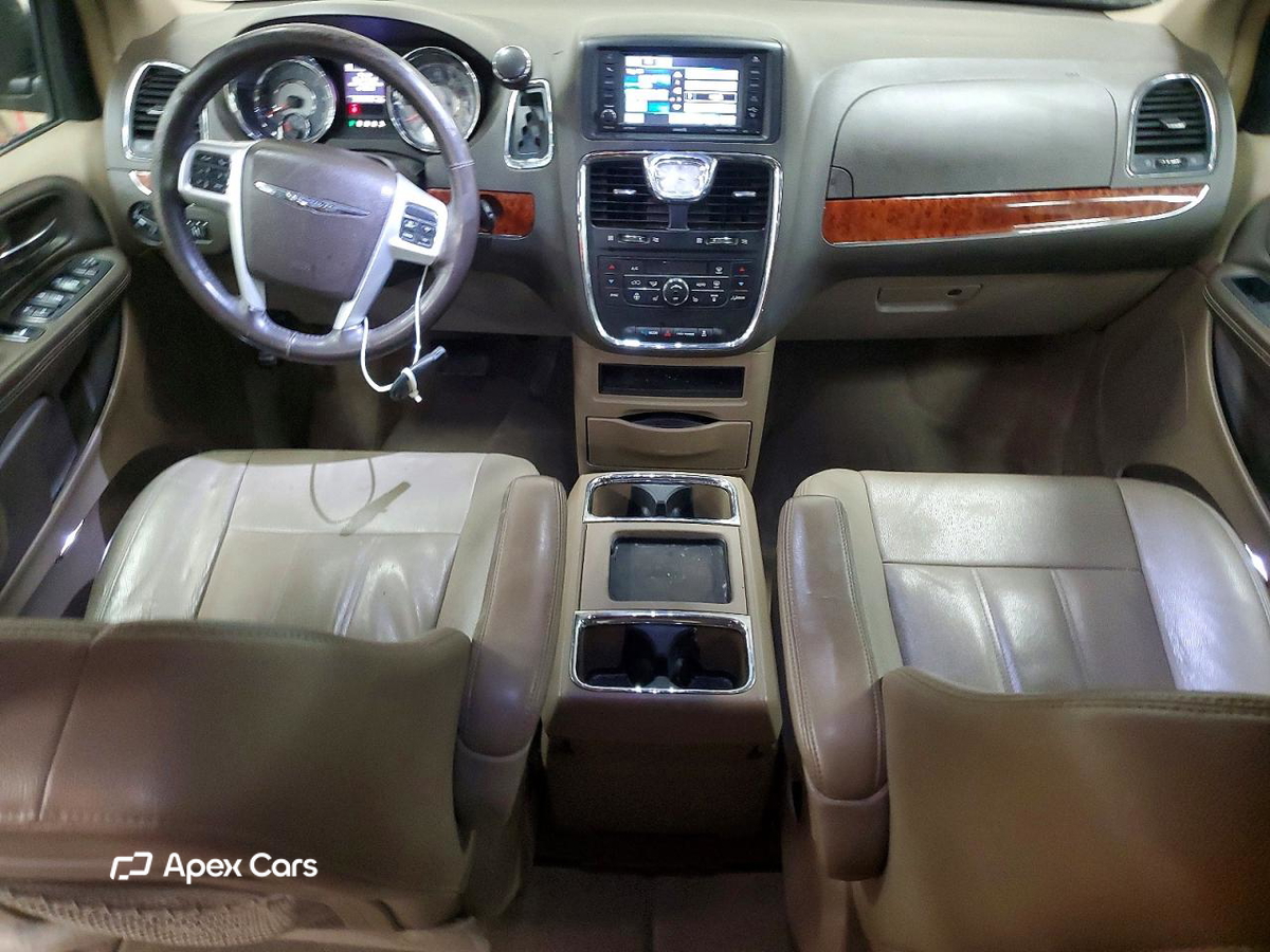 Chrysler Voyager 2016