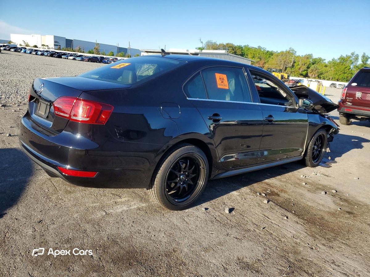 Volkswagen Jetta 2014