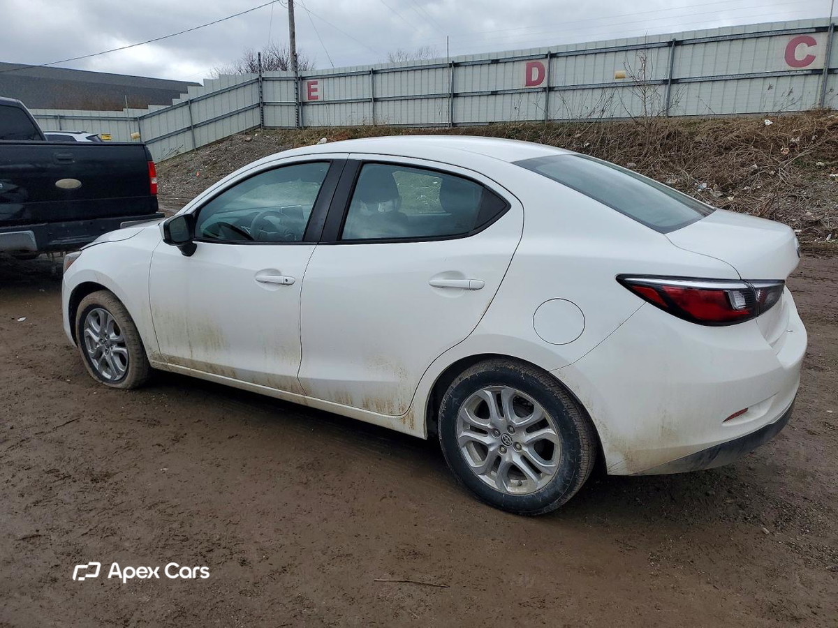 Scion iA 2016