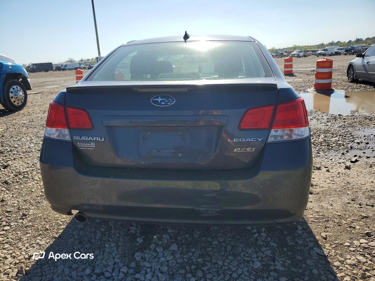 Subaru Legacy 2011