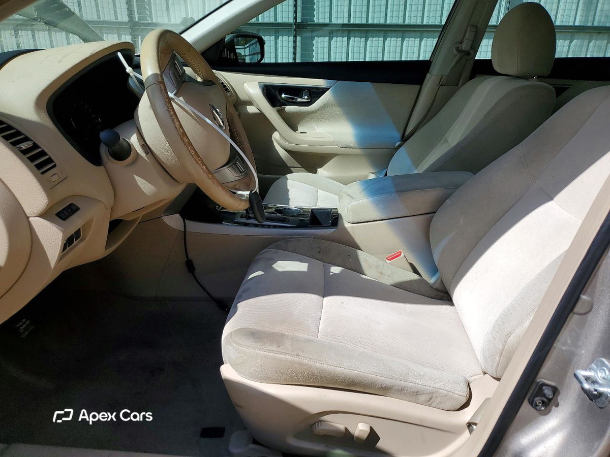 Nissan Altima 2013