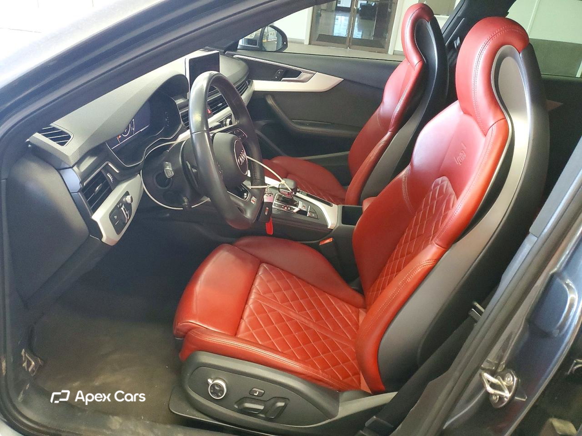 Audi RS4 2018