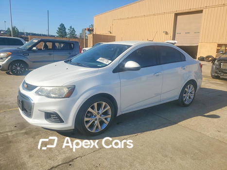 Chevrolet Sonic 2017 - Image 1 of 11