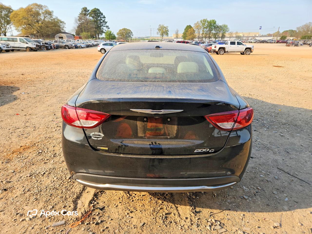 Chrysler 200 2015