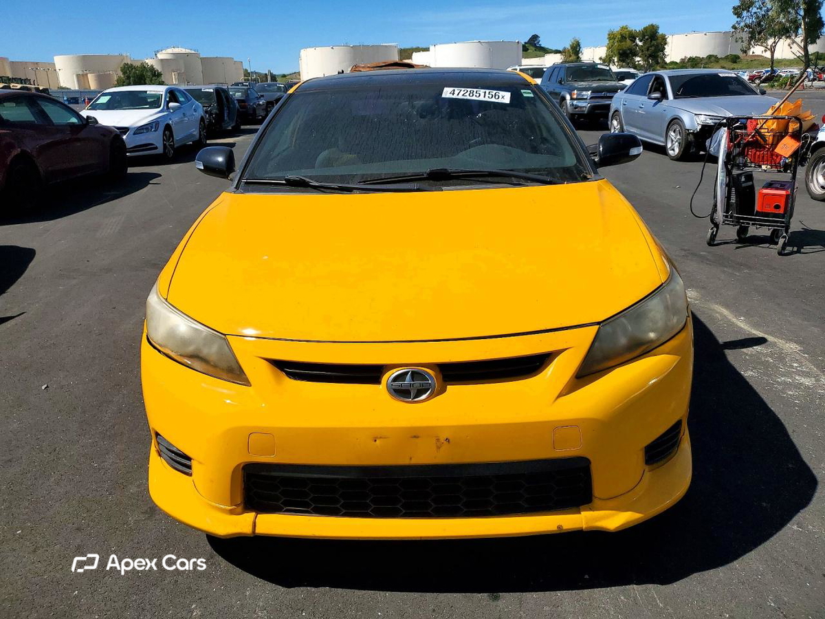 Scion tC 2012