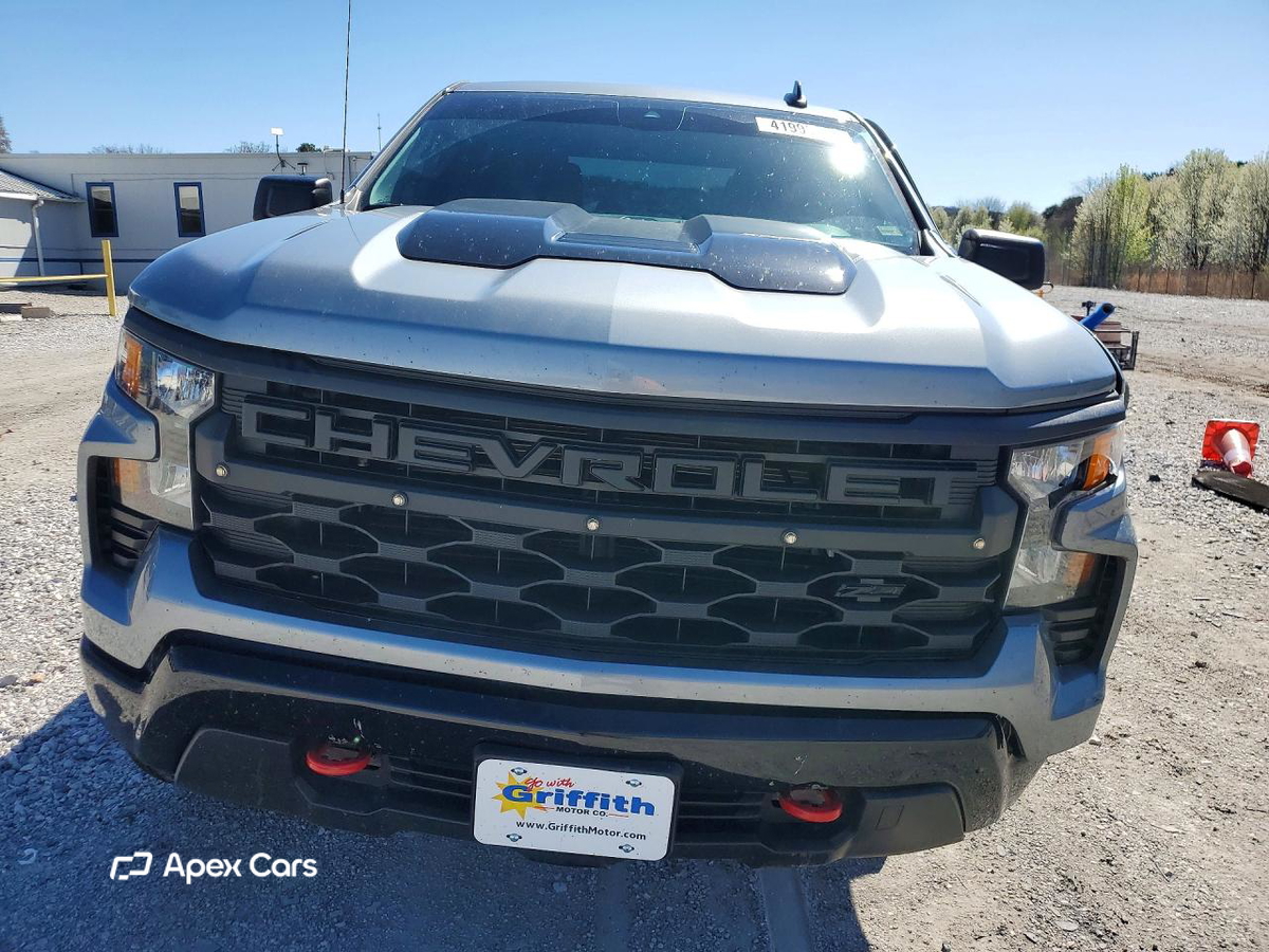 Chevrolet Silverado 2023