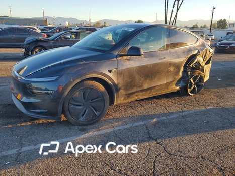Tesla Model Y 2026 - Zdjęcie 1 z 13