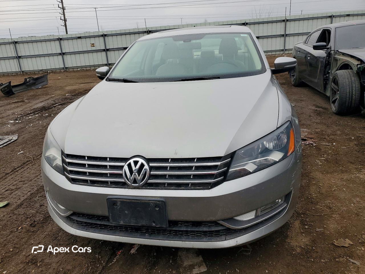 Volkswagen Passat 2013
