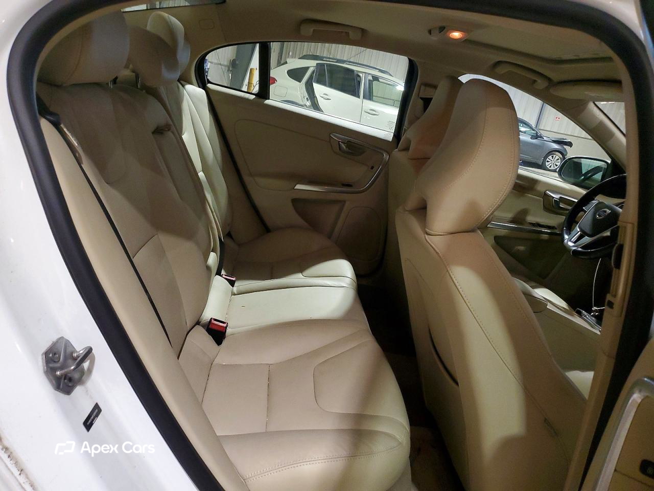 Volvo S60 2015