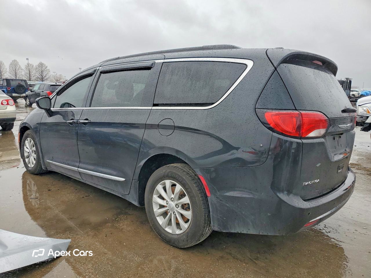 Chrysler Pacifica 2017
