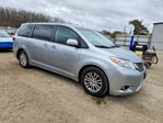 Toyota Sienna 2015