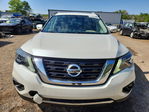 Nissan Pathfinder 2018