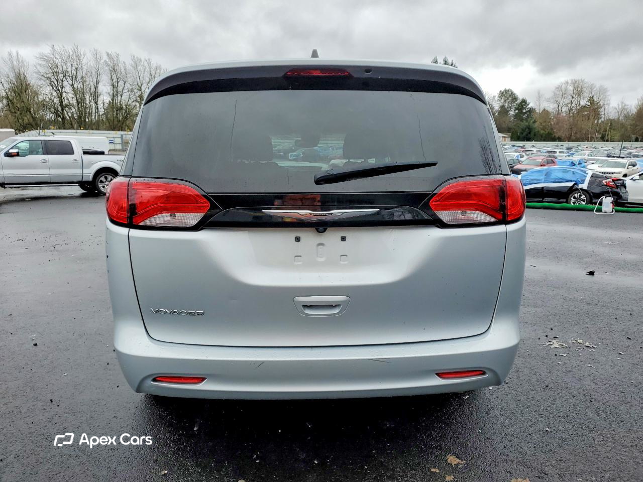 Chrysler Voyager 2023