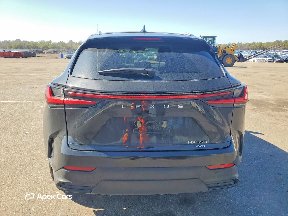 Lexus NX 2026