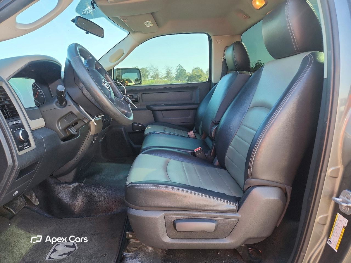 Dodge RAM 2011