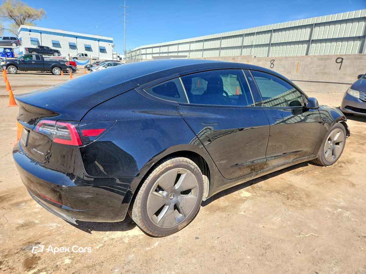 Tesla Model 3 2021