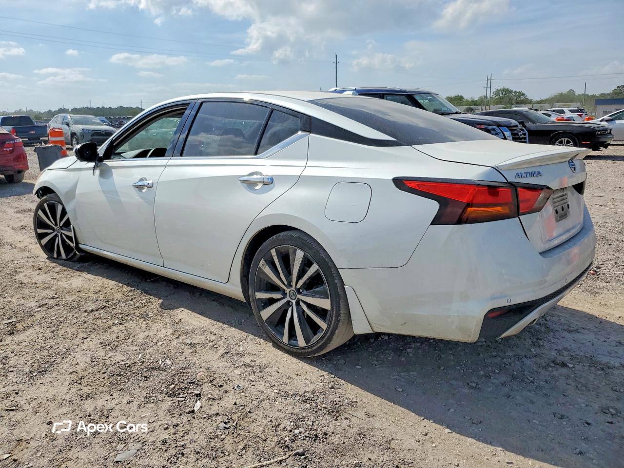 Nissan Altima 2019