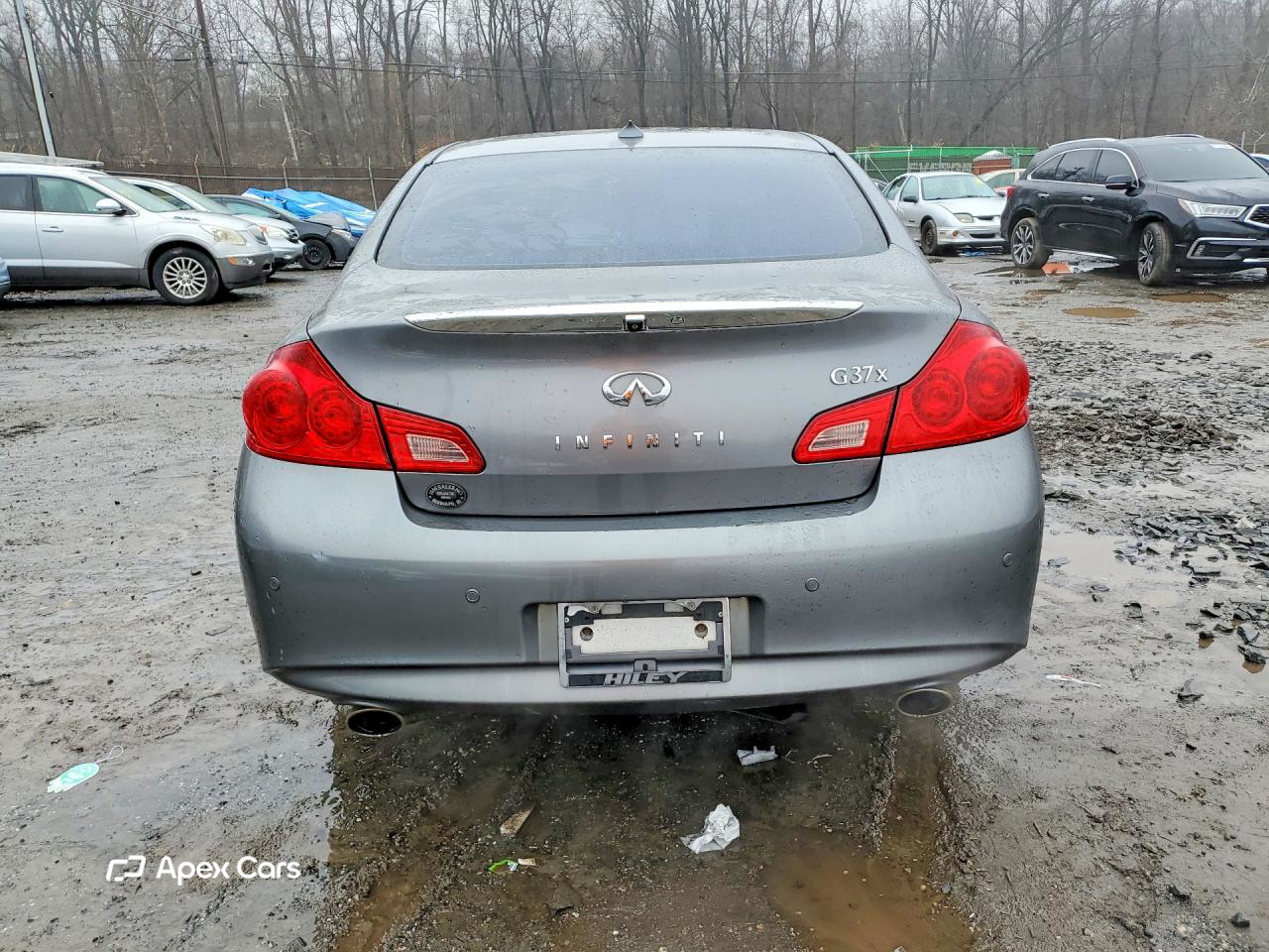 Infiniti  2012