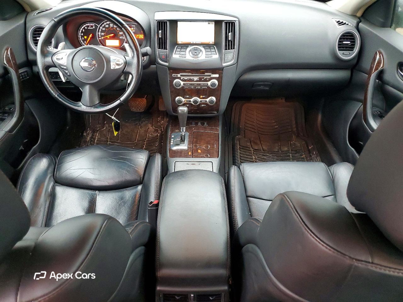 Nissan Maxima 2011