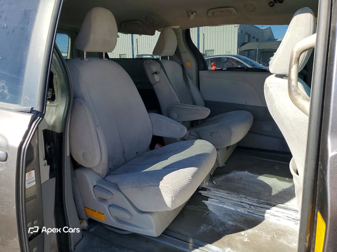 Toyota Sienna 2012