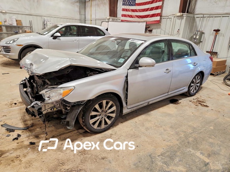 Toyota Avalon 2011 - Image 1 of 13