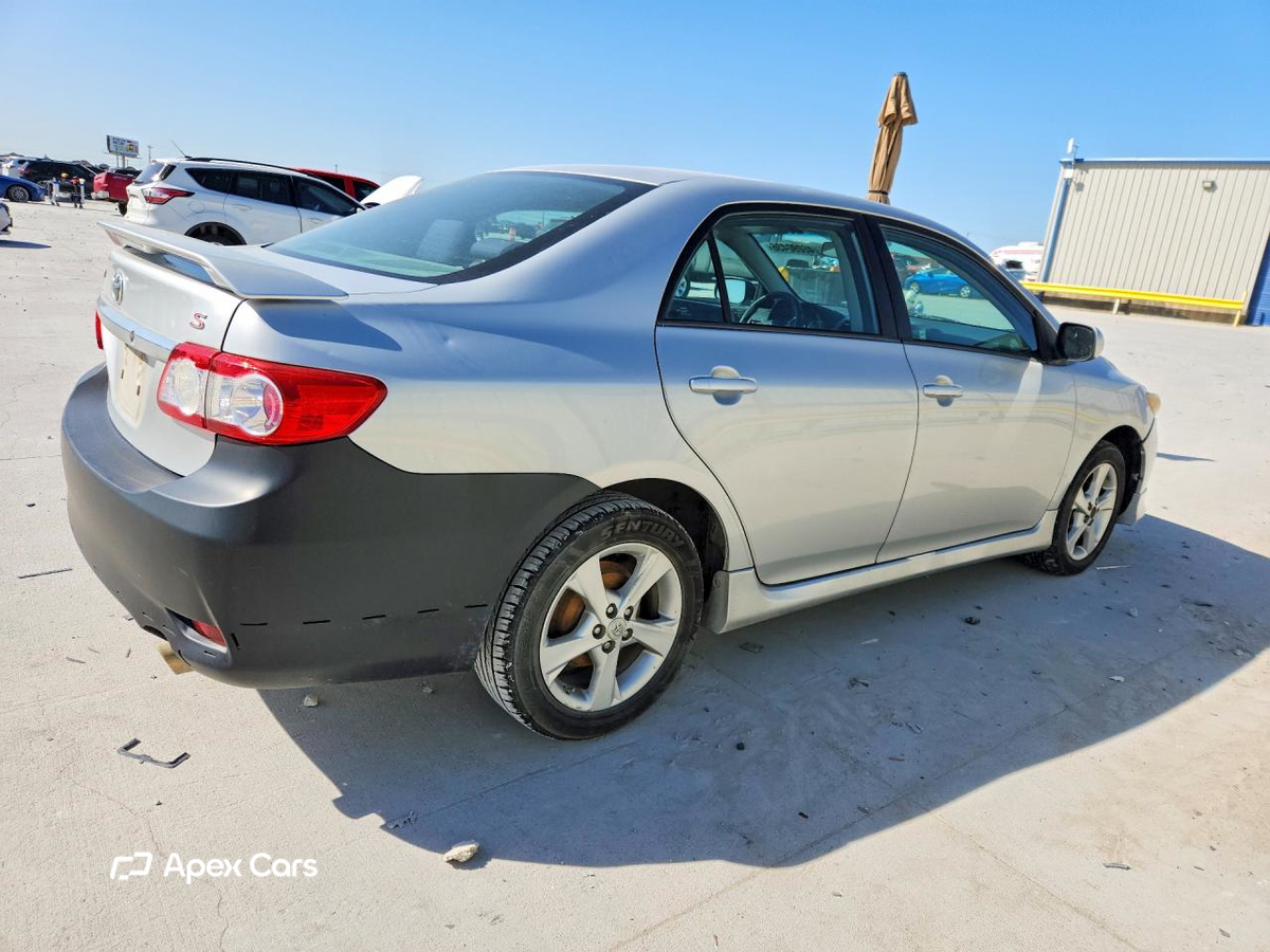 Toyota Corolla 2013