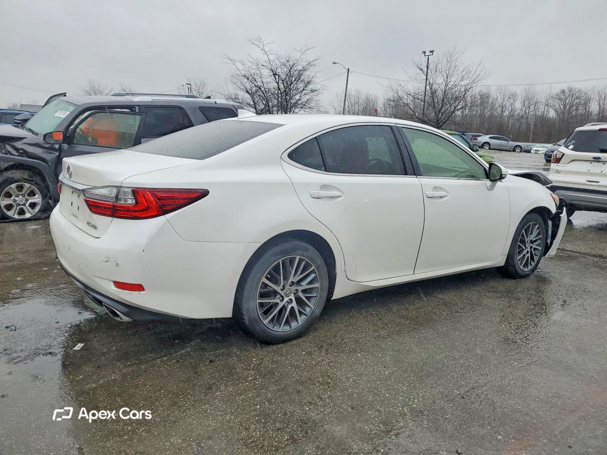 Lexus ES 2016