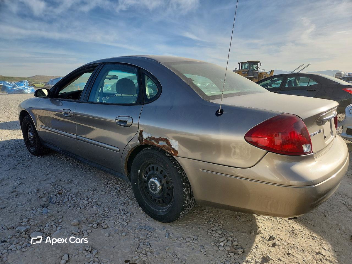 Ford Taurus 2002