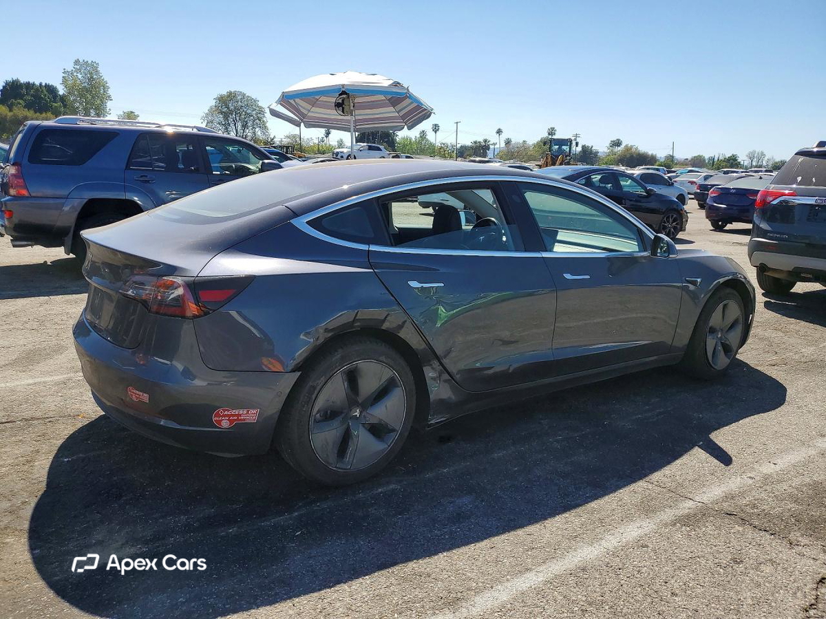 Tesla Model 3 2018