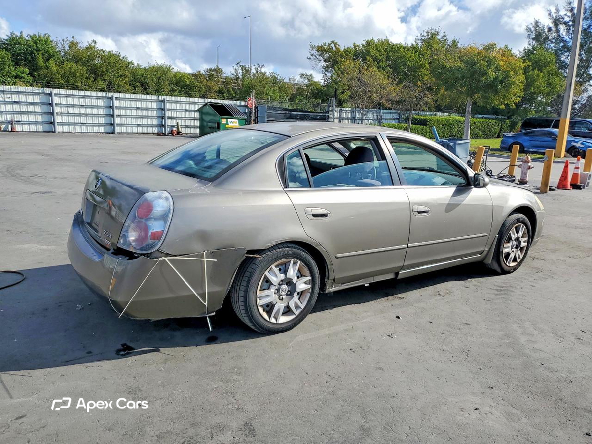 Nissan Altima 2006