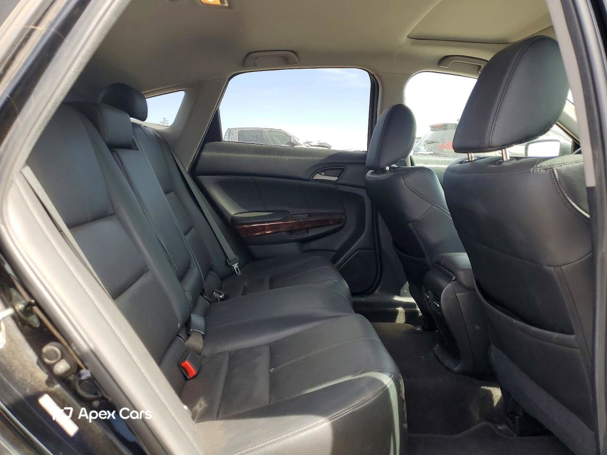 Honda Crosstour 2012