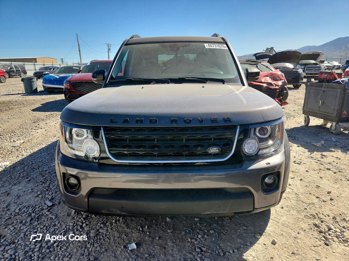 Land Rover LR4 2016