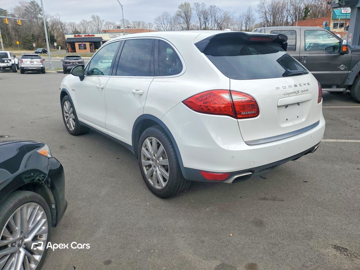 Porsche Cayenne 2012