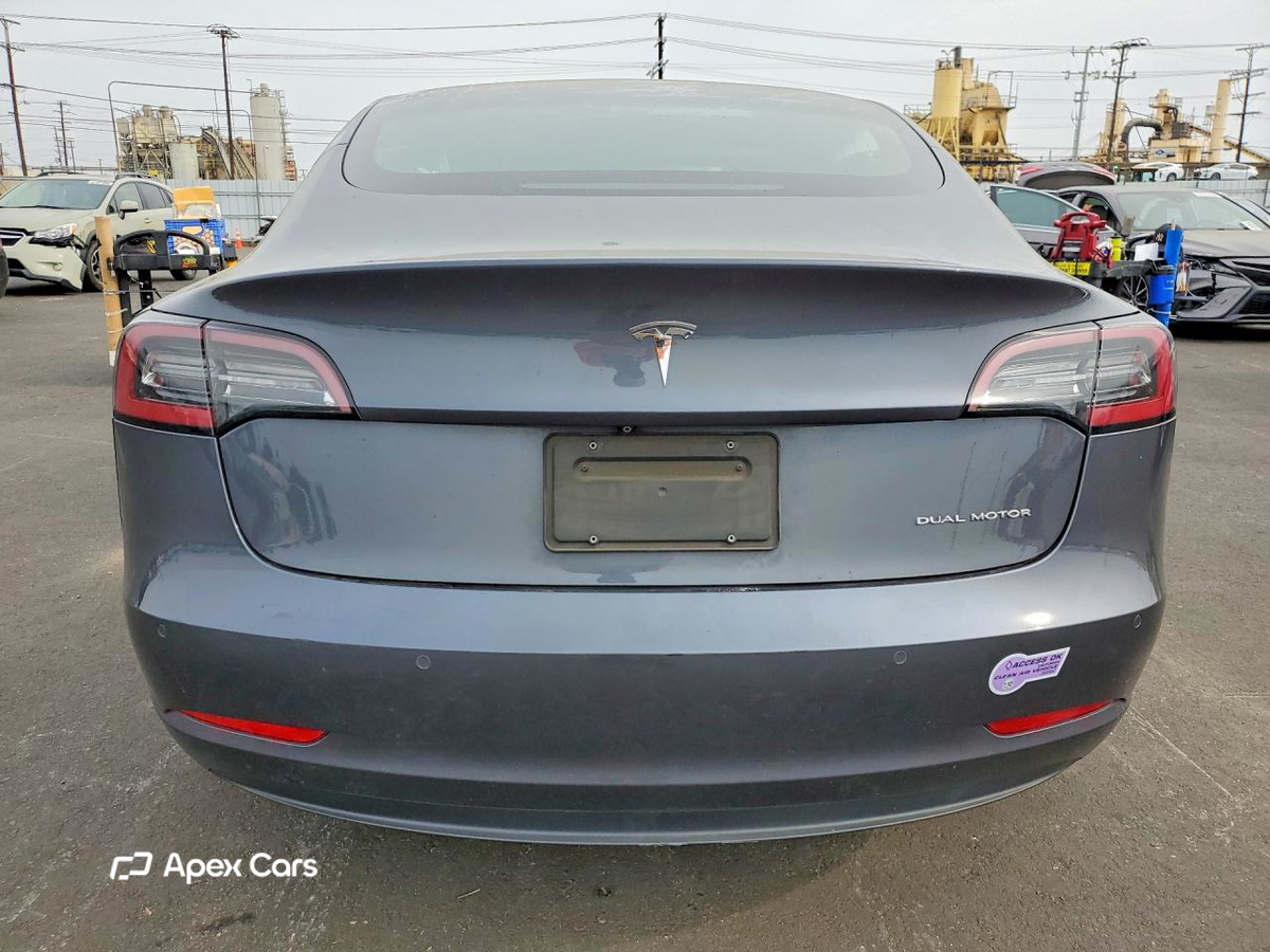 Tesla Model 3 2019
