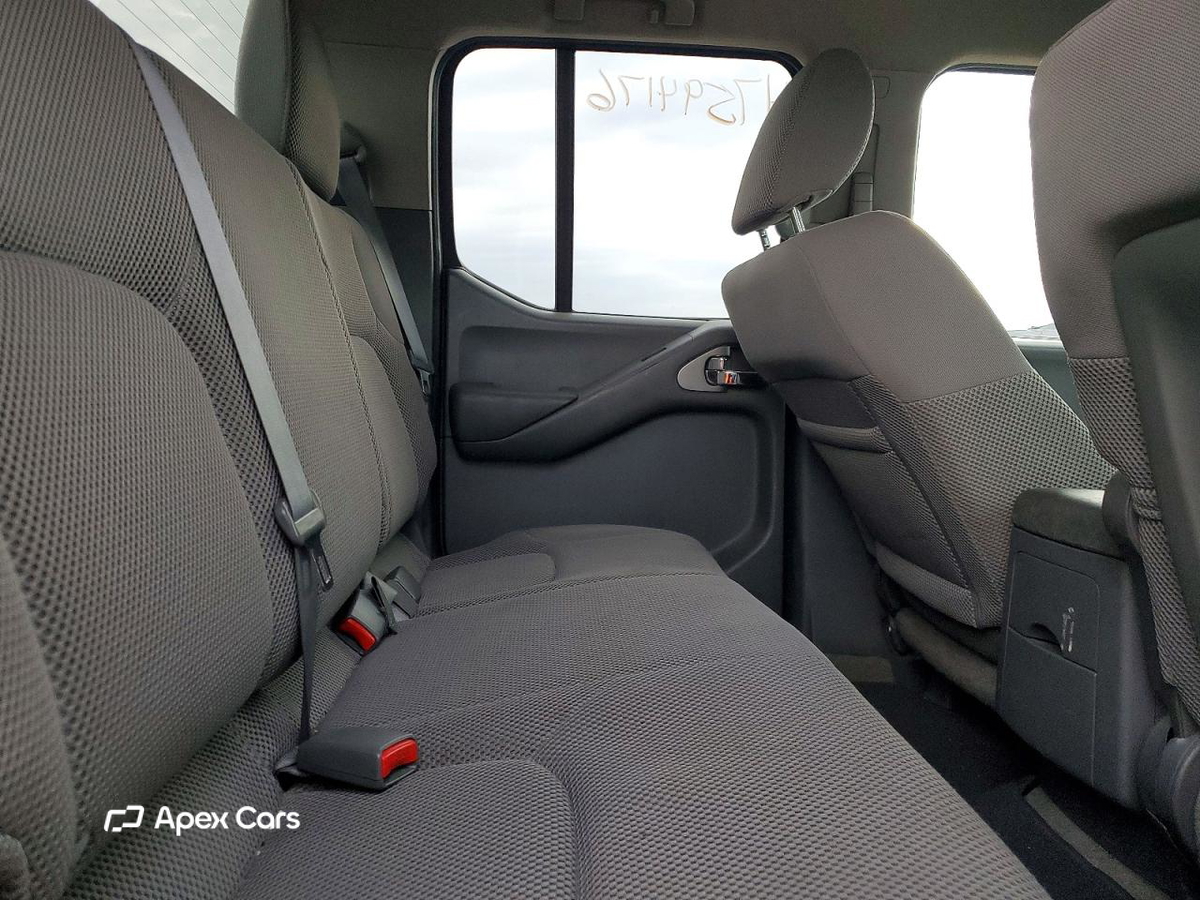 Nissan Navara (Frontier) 2012