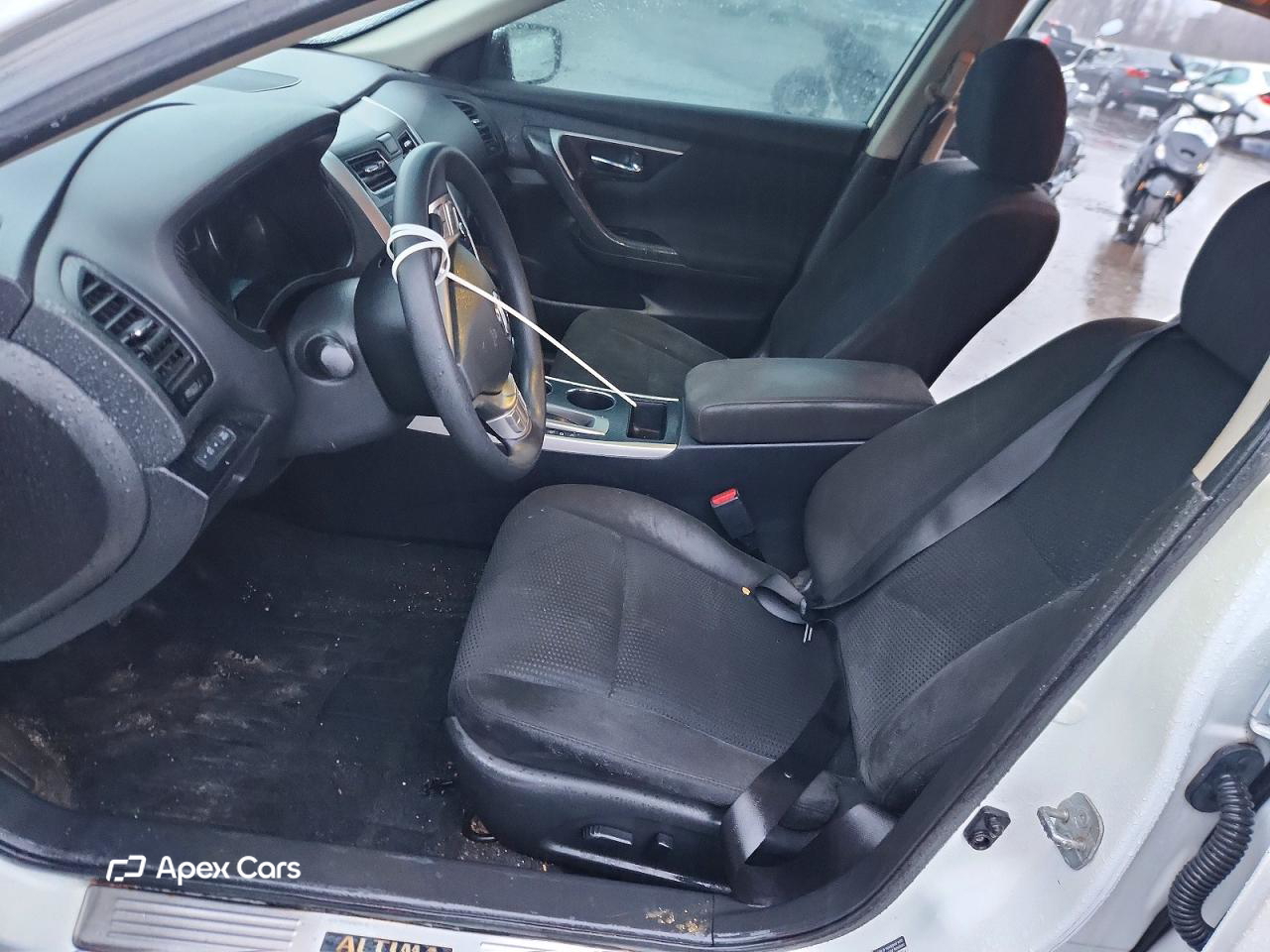 Nissan Altima 2015