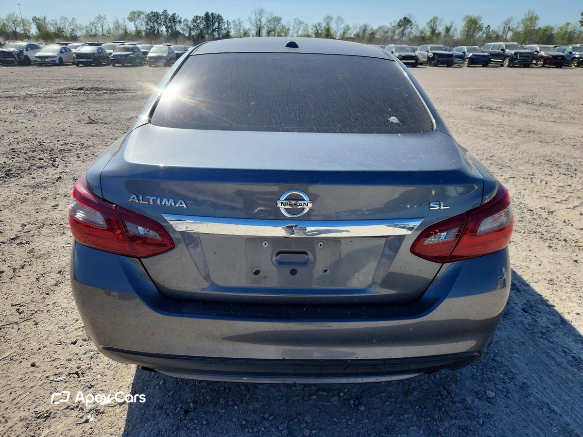 Nissan Altima 2018