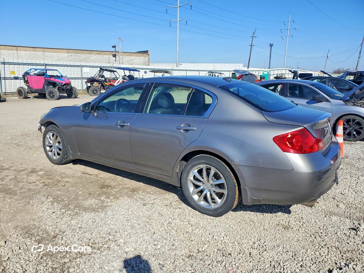 Infiniti G 2009