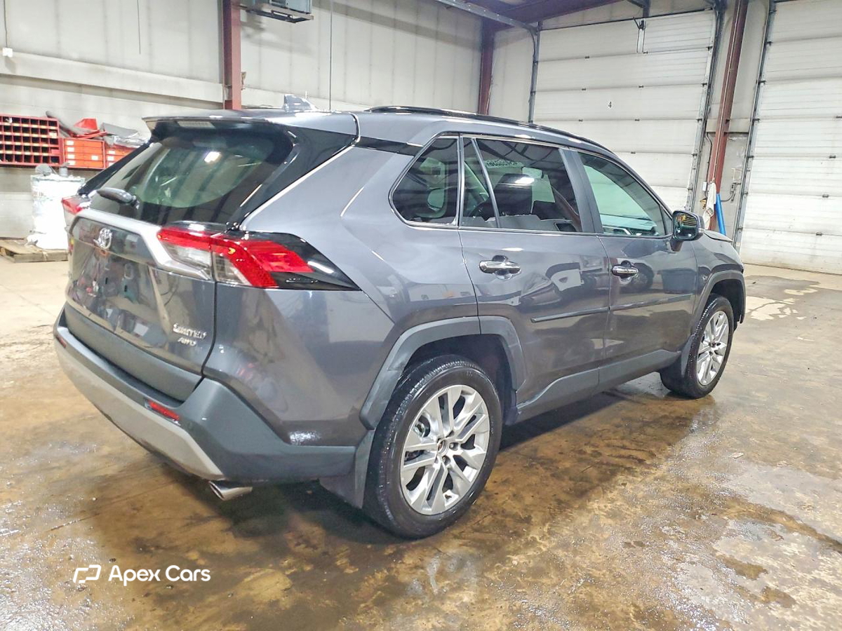 Toyota RAV 4 2024