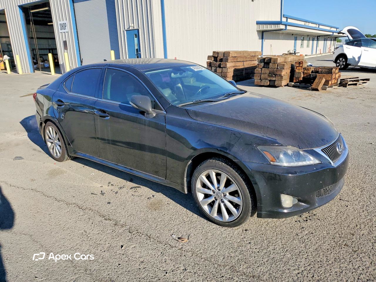 Lexus IS 2010