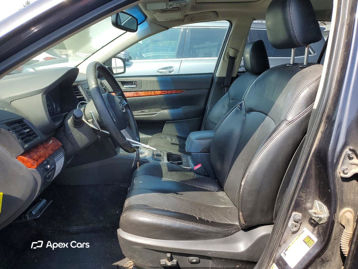 Subaru Outback 2011
